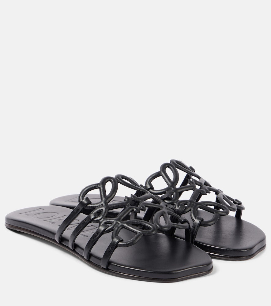 LOEWE PETAL ANAGRAM SLIDE IN BLACK CALFSKIN