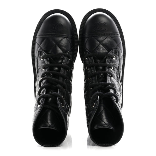 CRUMPLED LAMBSKIN QUILTED PLATFORM LACE UP COMBAT BOOTS BLACK