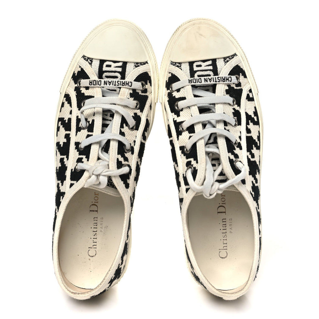 CANVAS MACRO HOUNDSTOOTH EMBROIDERED WOMENS WALK'N'DIOR LOW TOP SNEAKERS WHITE BLACK