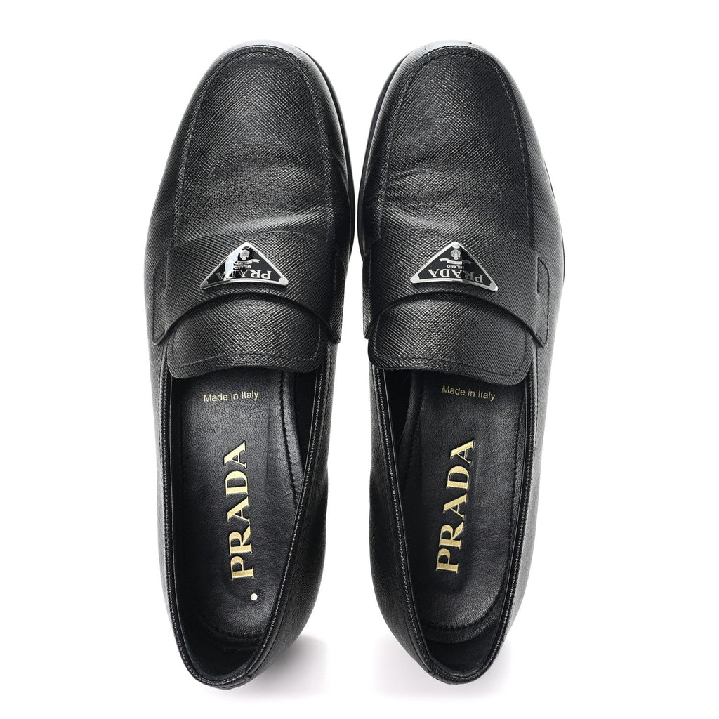 SAFFIANO MENS TRIANGLE LOAFERS BLACK