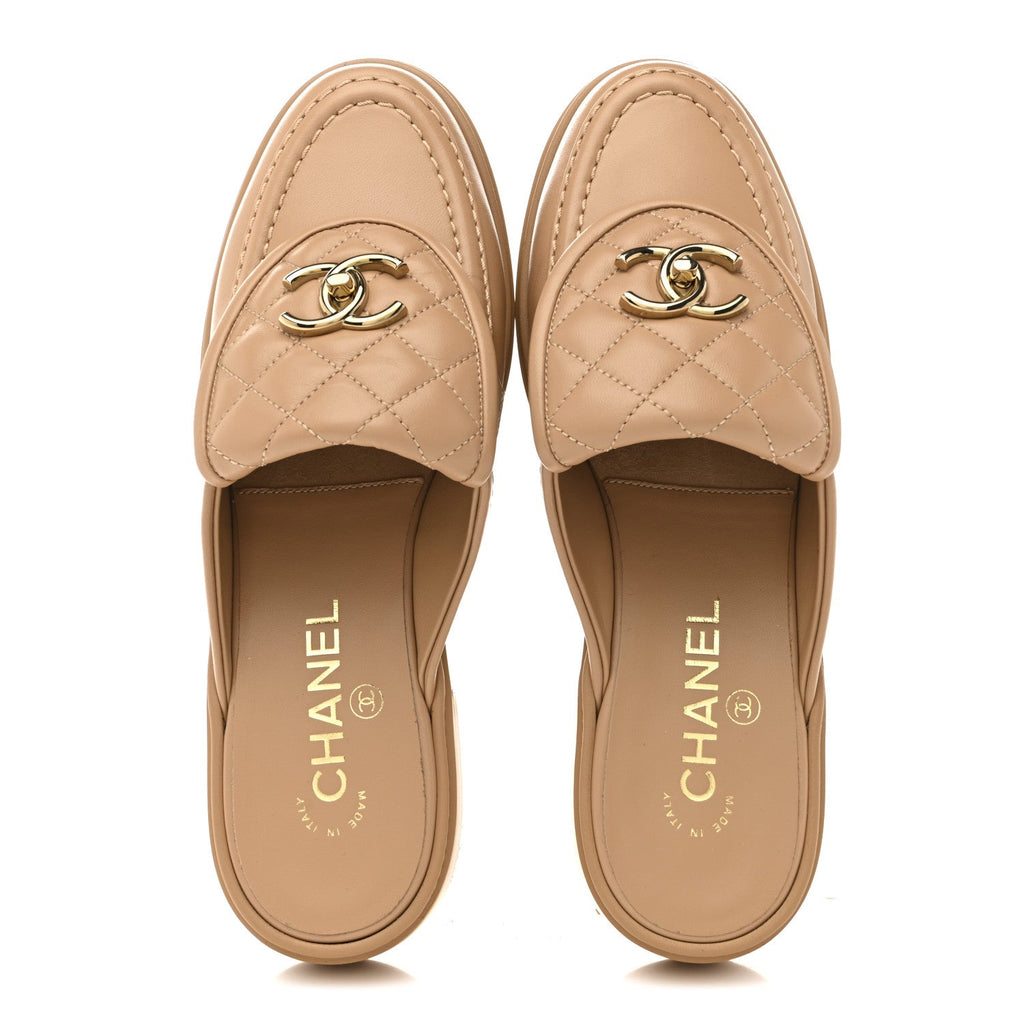 LAMBSKIN QUILTED CC TURNLOCK MULES LIGHT BEIGE