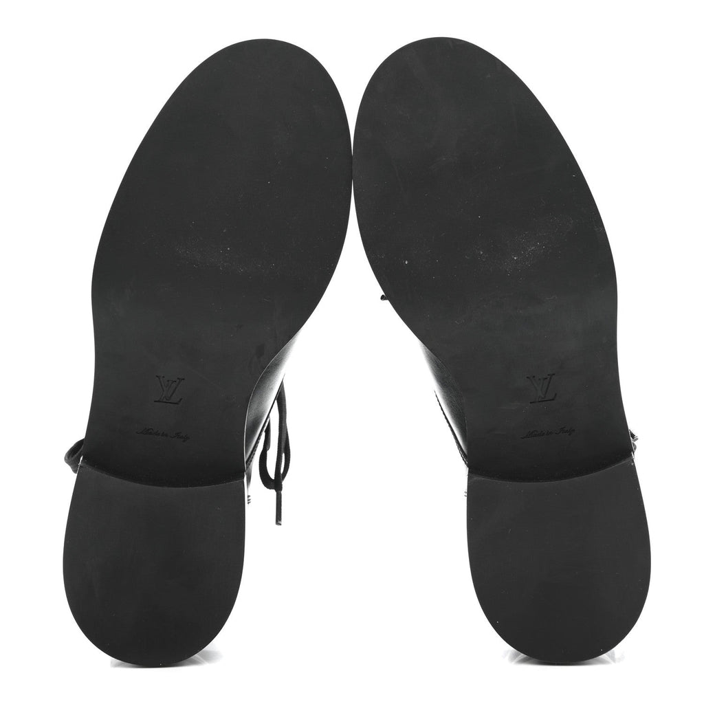 LOUIS VUITTON CALFSKIN WONDERLAND FLAT RANGER BOOTS BLACK