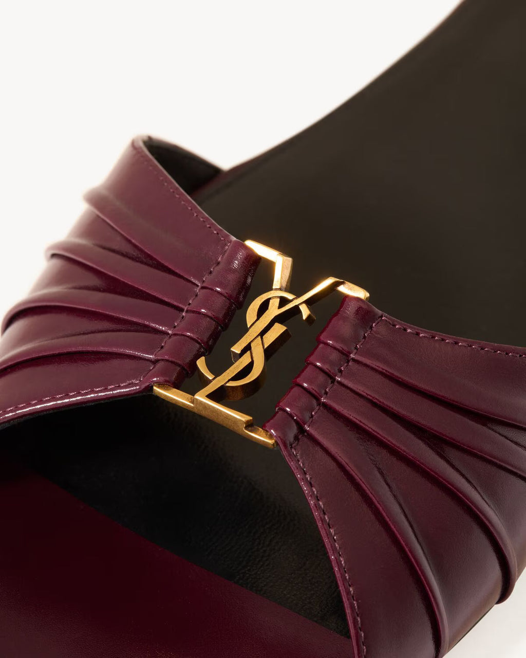 YSL BABYLONE SLIDES IN SMOOTH LEATHER VINTAGE BORDEAUX