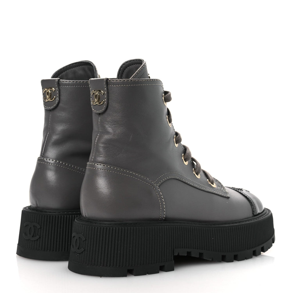 CALFSKIN PATENT CALFSKIN CC LACE UP COMBAT BOOTS GRAY BLACK