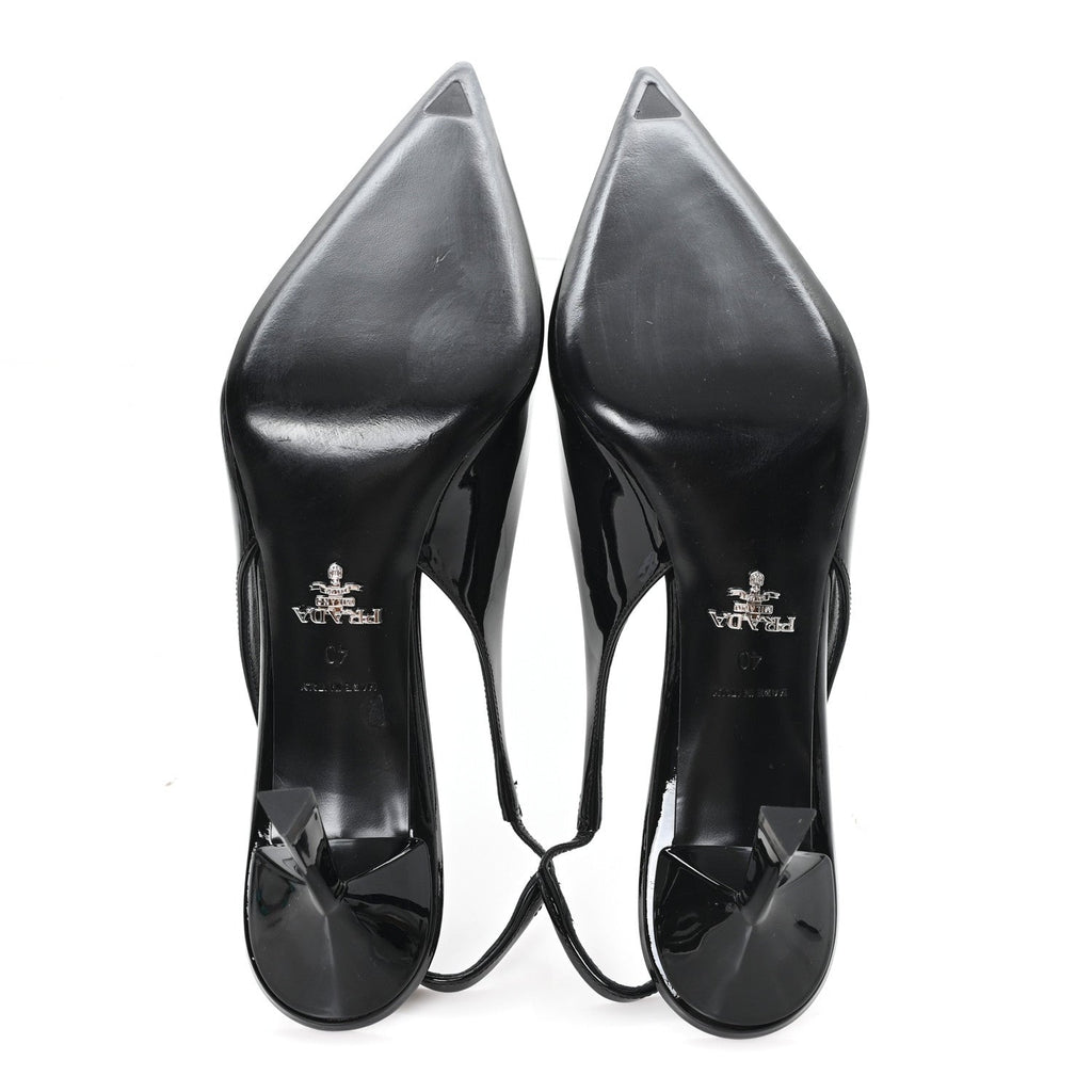 VERNICE LOGO POINTED TOE SLINGBACK PUMPS BLACK