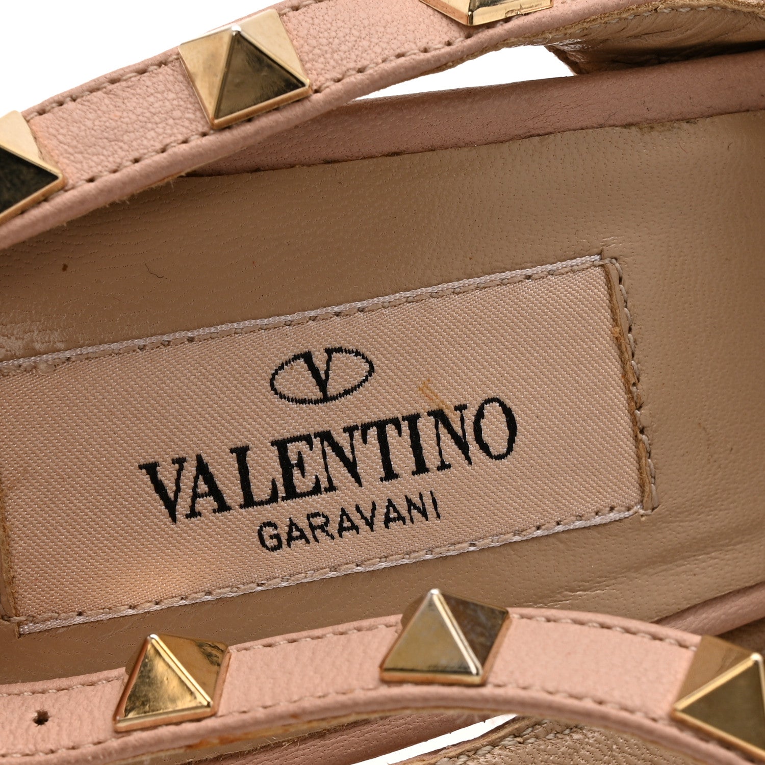 CALFSKIN NAPPA ROCKSTUD ANKLE STRAP PUMPS POUDRE