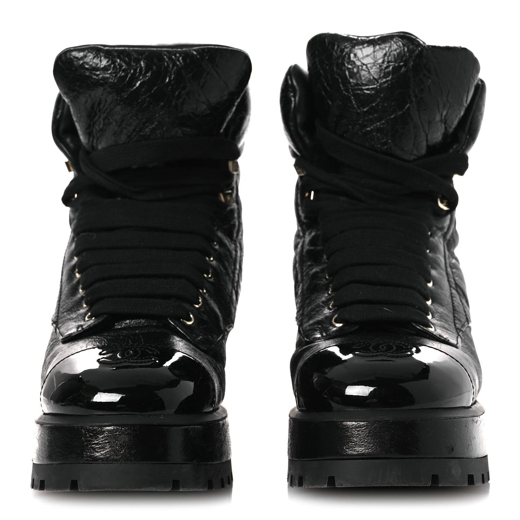 CRUMPLED PATENT LAMBSKIN CALFSKIN QUILTED LACE UP COMBAT BOOTS BLACK