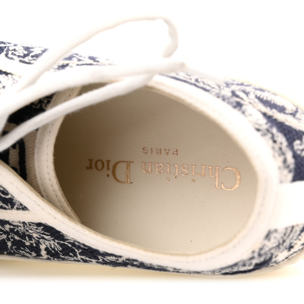 CANVAS TOILE DE JOUY EMBROIDERED WOMENS WALK'N'DIOR LOW TOP SNEAKERS BLUE OFF-WHITE