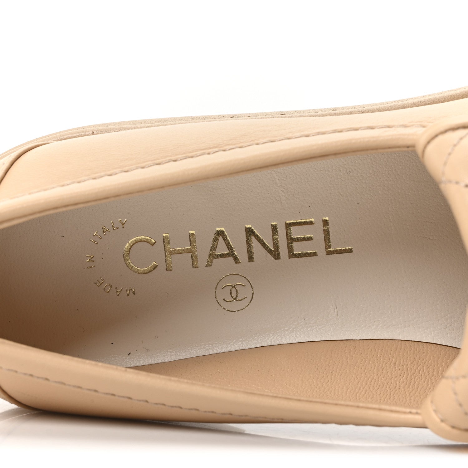 LAMBSKIN QUILTED CC TURNLOCK LOAFERS BEIGE