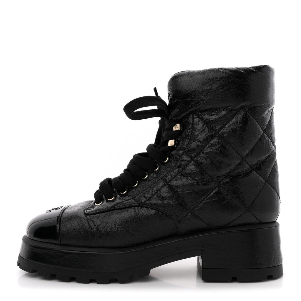 CRUMPLED PATENT LAMBSKIN CALFSKIN QUILTED LACE UP COMBAT BOOTS BLACK