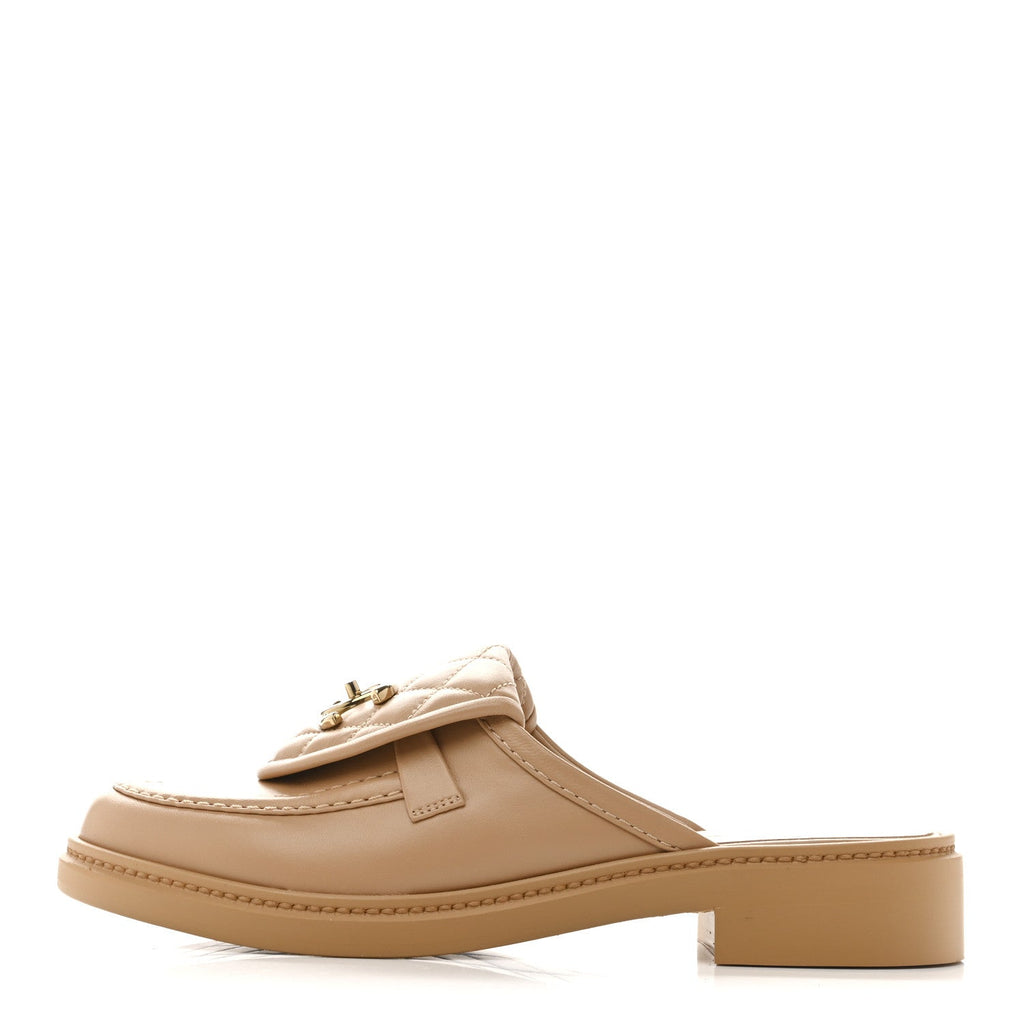 LAMBSKIN QUILTED CC TURNLOCK MULES LIGHT BEIGE