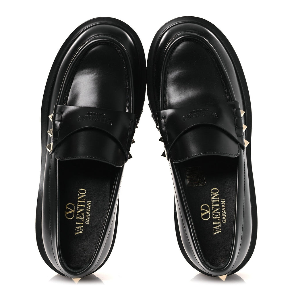 CALFSKIN ROCKSTUD LOAFERS BLACK