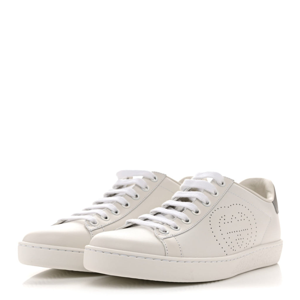 CALFSKIN INTERLOCKING G PERFORATED WOMENS ACE SNEAKERS WHITE GREY SKY