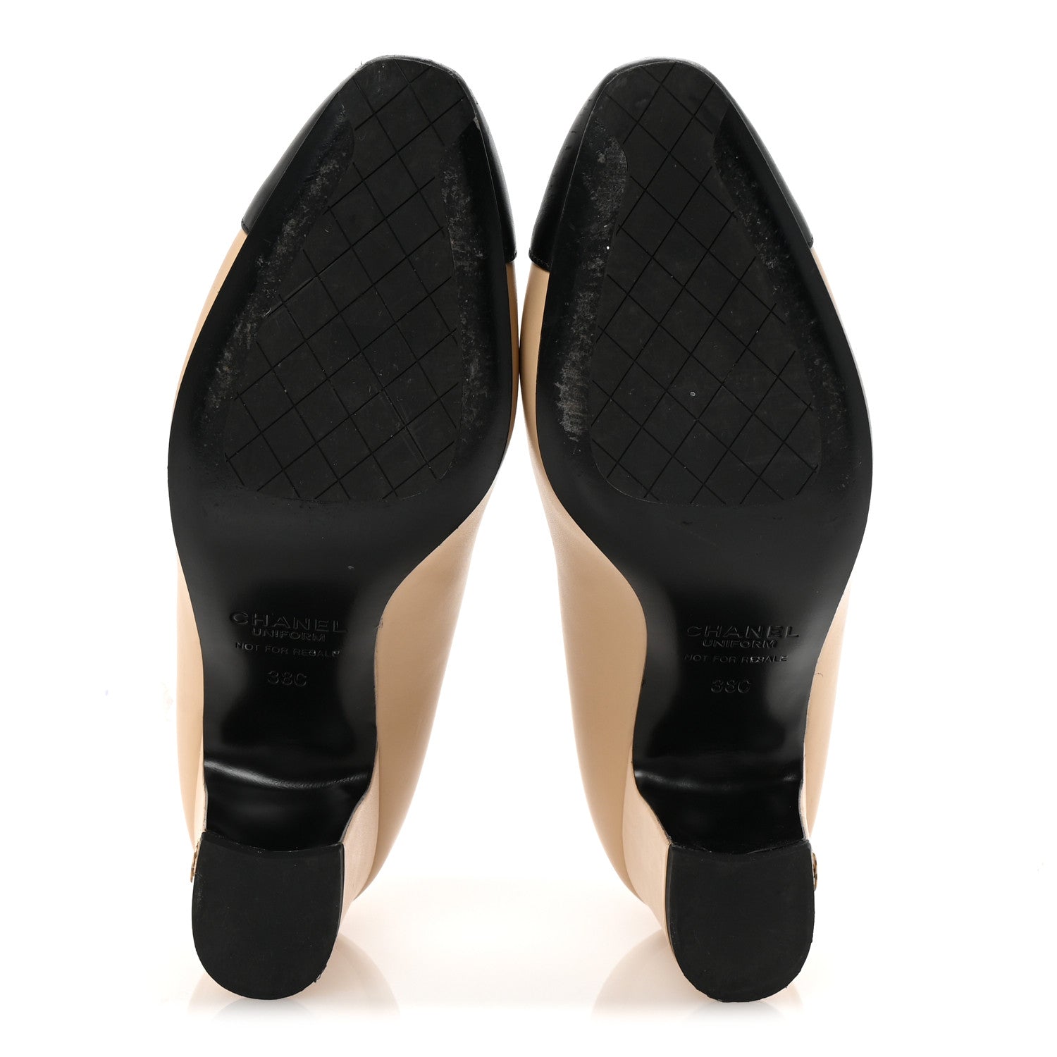 LAMBSKIN CAP TOE CC UNIFORM PUMPS BEIGE BLACK