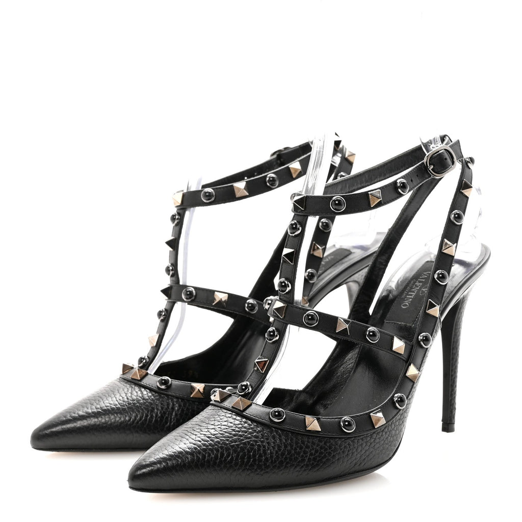 PEBBLED CALFSKIN ONYX ROCKSTUD ROLLING ANKLE STRAP 100MM PUMPS BLACK