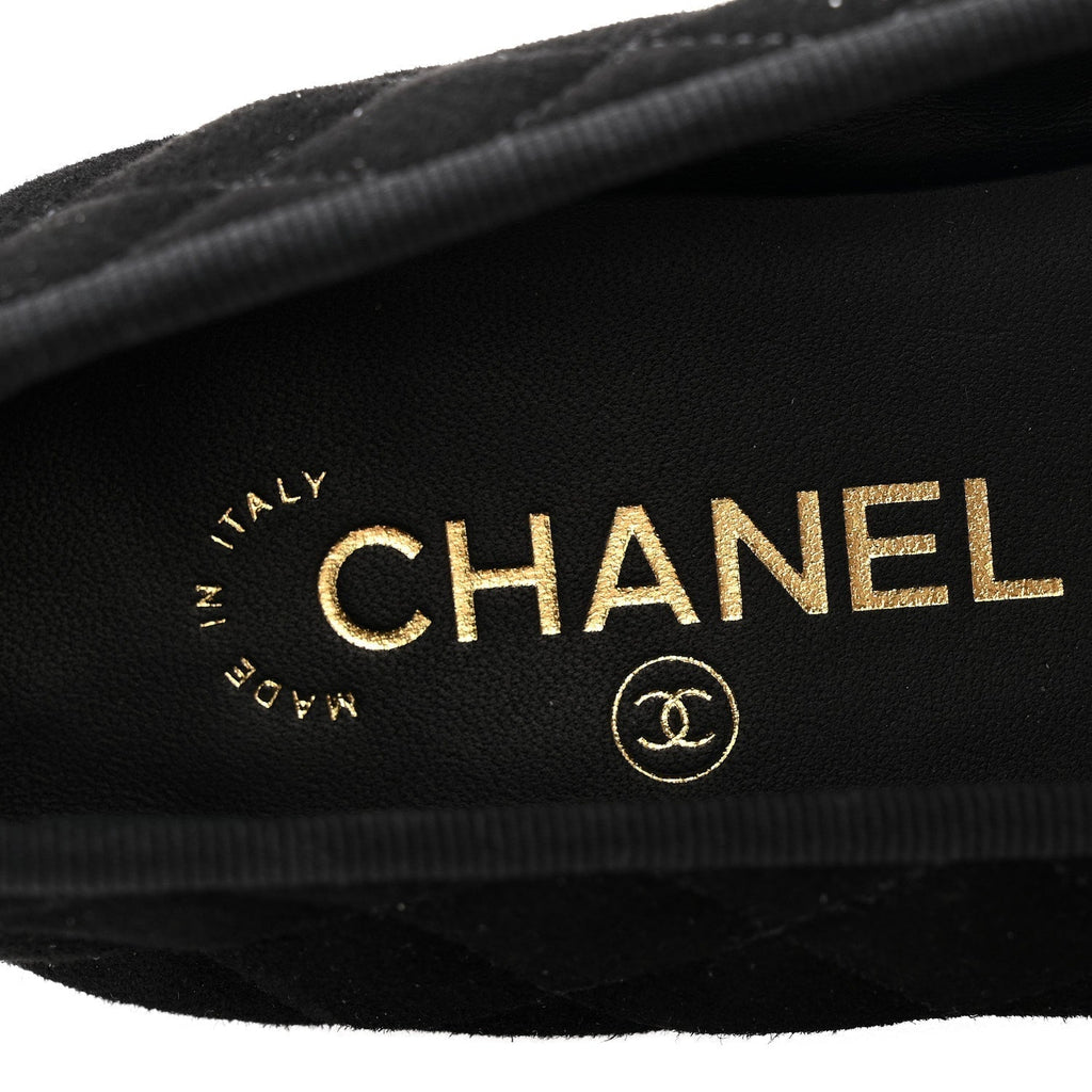 SUEDE QUILTED CAP TOE CC BALLERINA FLATS BLACK