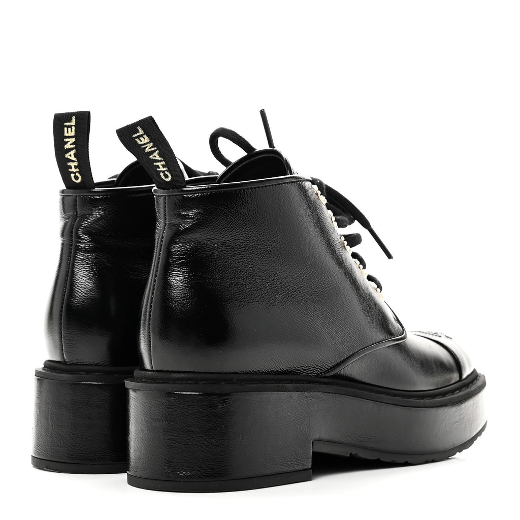 SHINY CALFSKIN PEARL LACE UP COMBAT SHORT BOOTS BLACK