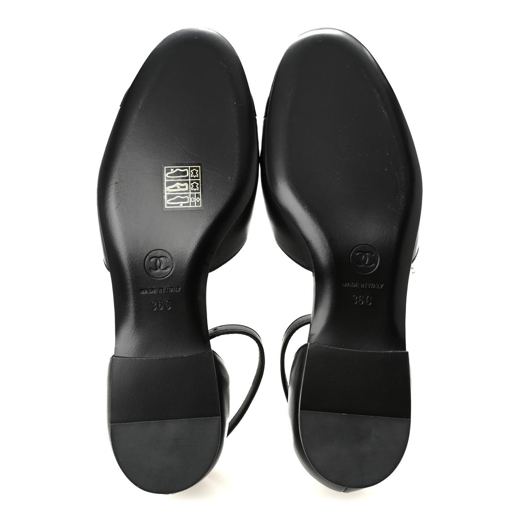 LAMBSKIN PATENT CALFSKIN CAP TOE CAMELLIA MARY JANE FLATS BLACK