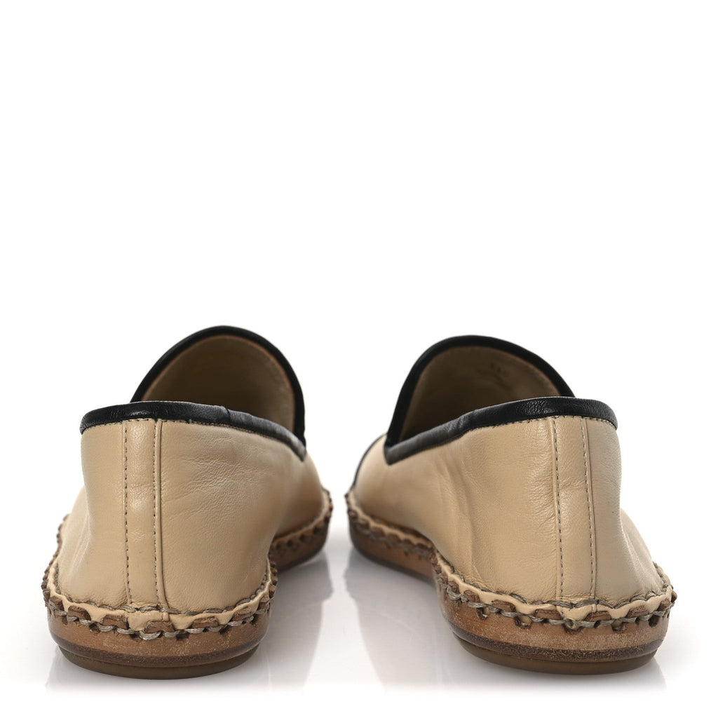 LAMBSKIN CHAIN CC MOCASSIN LOAFER ESPADRILLES BEIGE BLACK