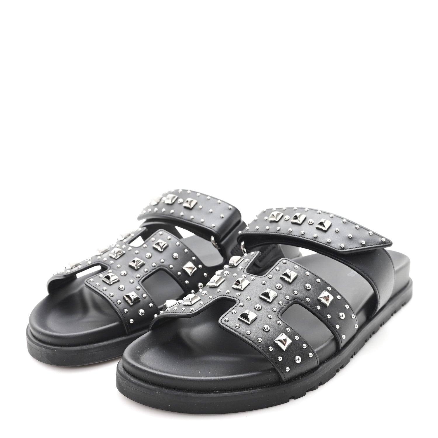 CALFSKIN MEDOR STUDDED WOMENS CHYPRE SANDALS BLACK