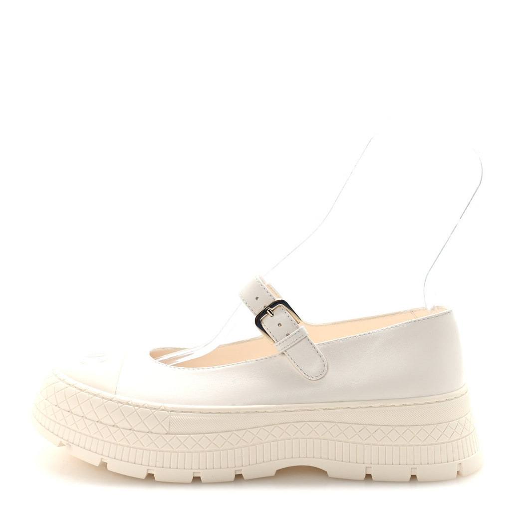LAMBSKIN MARY JANE FLATS WHITE