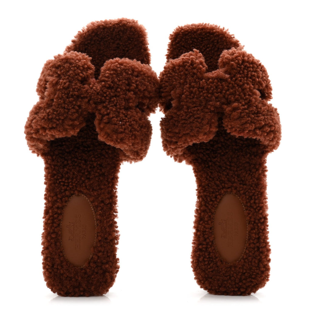 WOOLSKIN ORAN SANDALS COGNAC