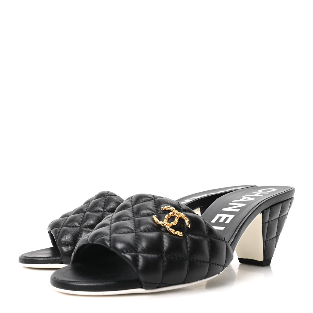 LAMBSKIN QUILTED TEXTURED CC MULES BLACK
