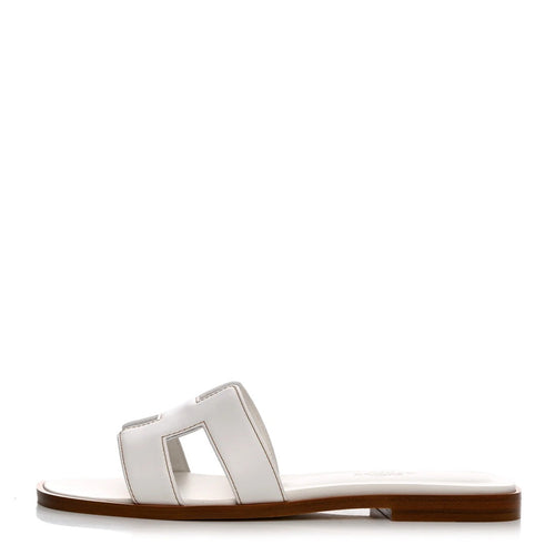 HERMÈS HERMES BOX CALFSKIN ORAN SANDAL WHITE